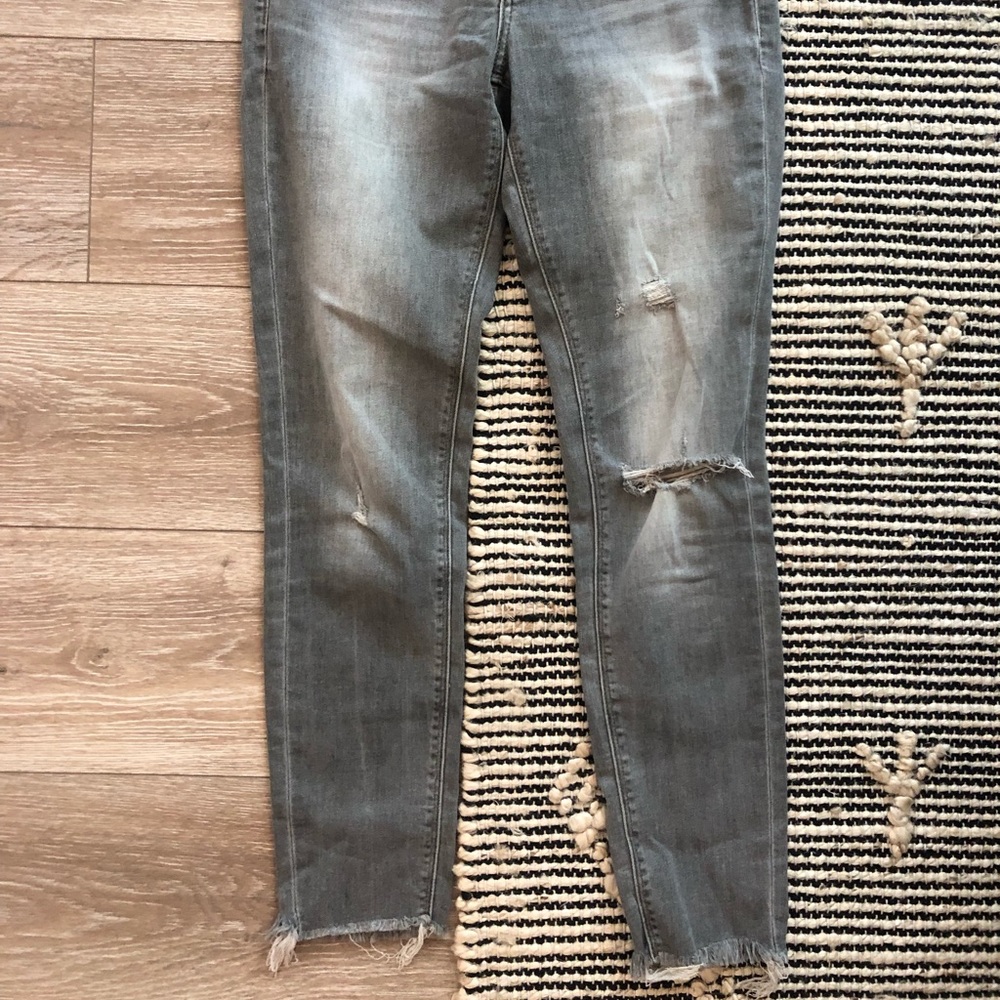 SOLD Lucky Brand Jeans SOLD